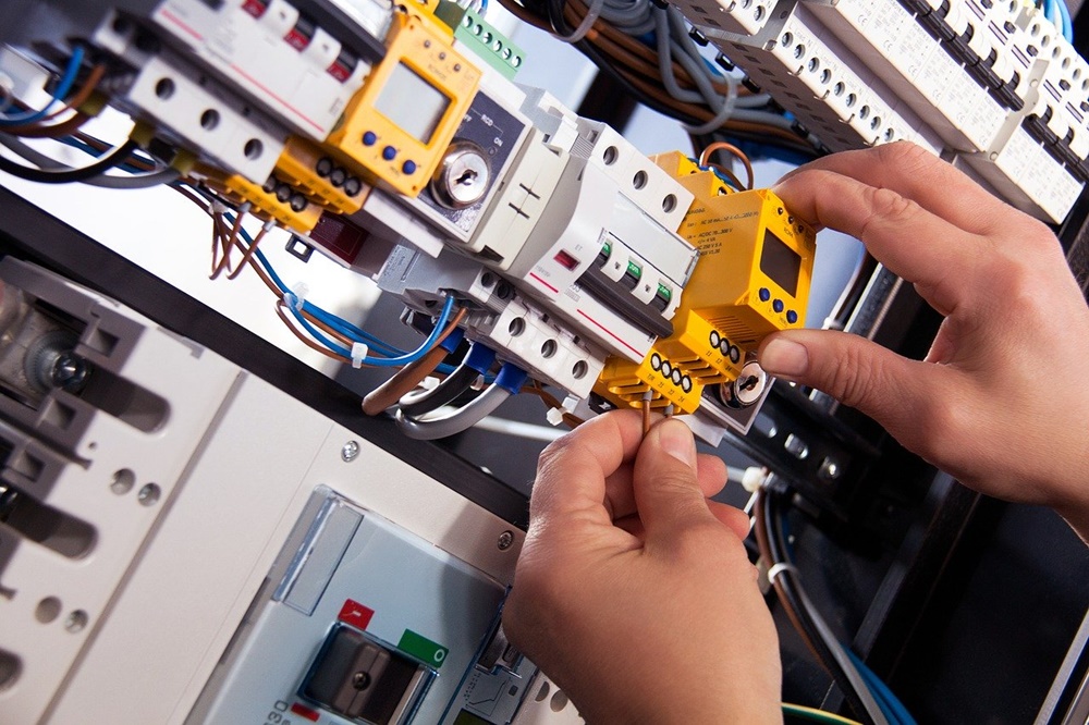 Entenda como é feita a inspeção de instalações elétricas em áreas classificadas.